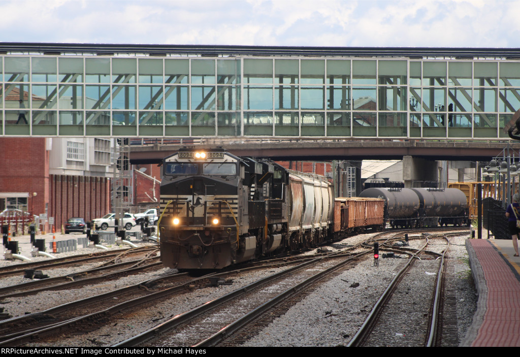 NS Freight Train in Roanoke VA 